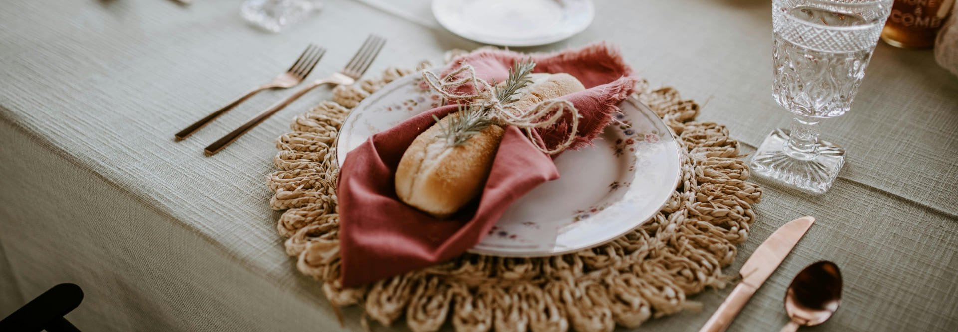 slider image slider_item_k0H9Vm